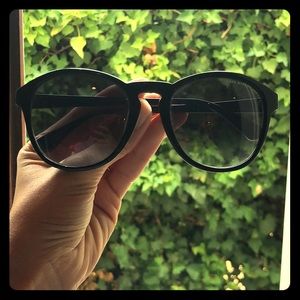 MARC BY MARC JACOBS SUNGLASSES
